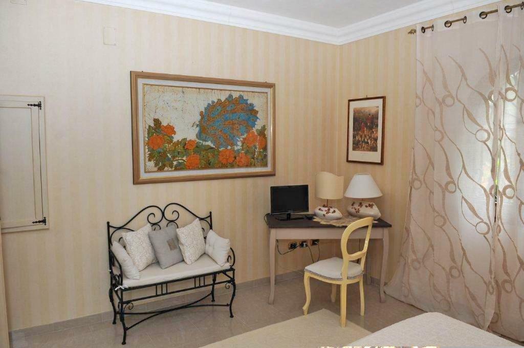 Villa DESIDERIA B&B Capitana Esterno foto