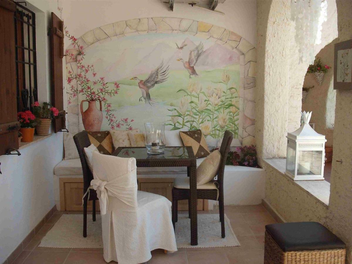 Villa DESIDERIA B&B Capitana Esterno foto