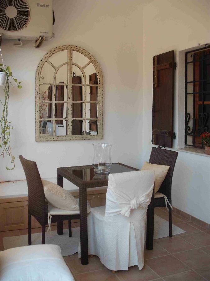 Villa DESIDERIA B&B Capitana Esterno foto