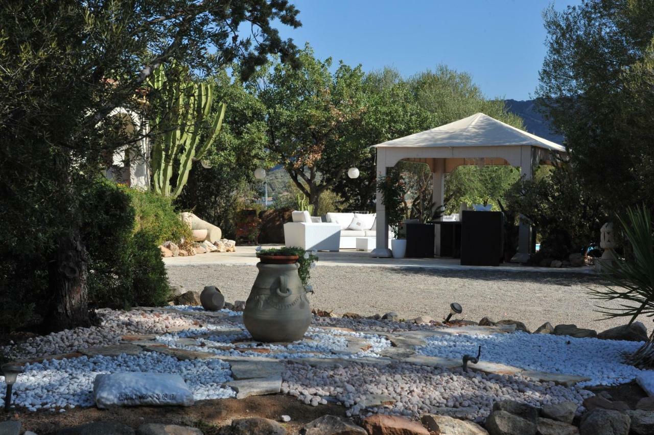 Villa DESIDERIA B&B Capitana Esterno foto